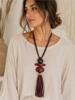 Chico’s NWT Burgundy Resin Leather Tassel Statement Necklace